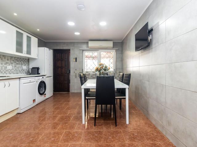 Moradia, São Sebastião