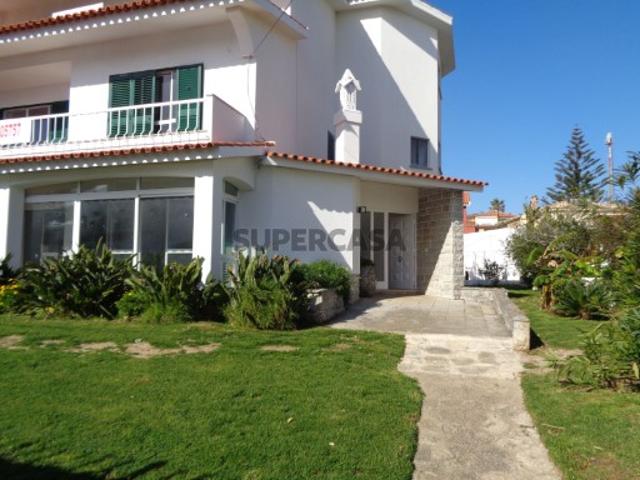 Moradia S. Pedro em zona litoral!