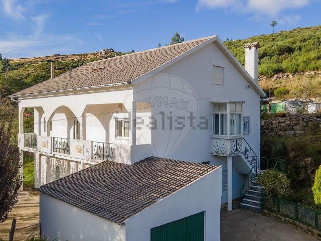 Moradia, Sabugueiro