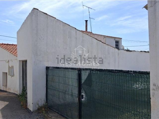 Moradia, Salir