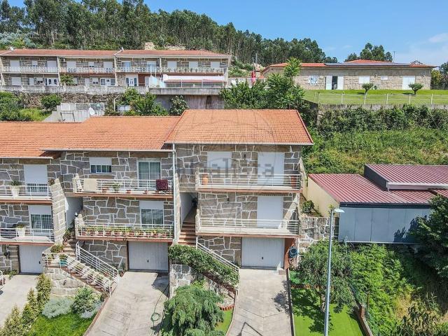 Moradia, Sande e São Lourenço