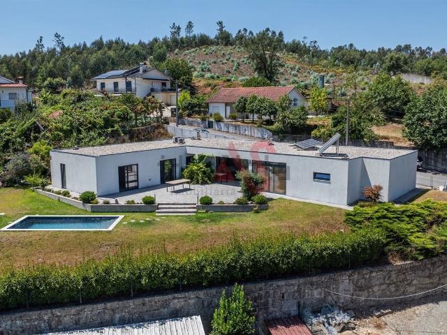 Moradia, Sande Vila Nova