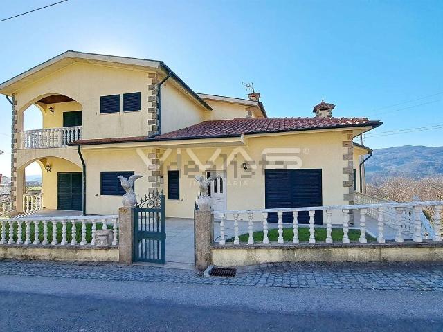 Moradia, Sande Vilarinho Barros Gomide