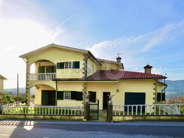 Moradia, Sande Vilarinho Barros Gomide