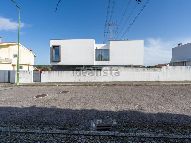 Moradia, Sandim Olival Lever Crestuma
