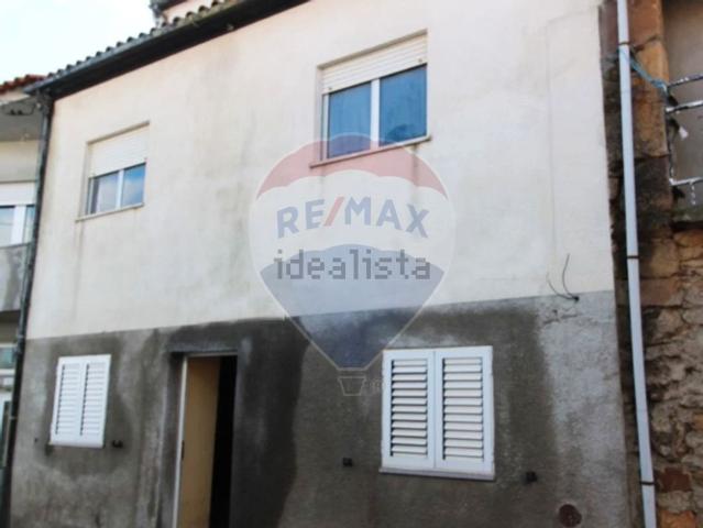 Moradia, Sanhoane