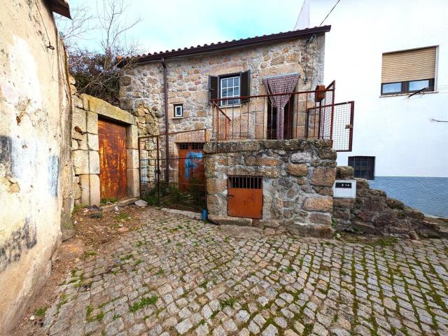 Moradia, Santa Maria