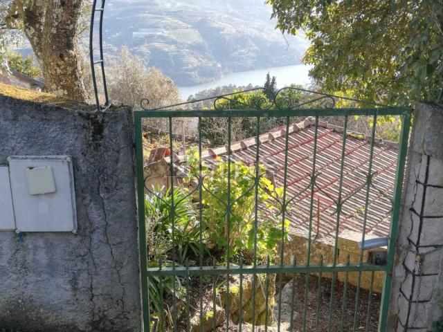 Moradia, Santa Marinha do Zêzere