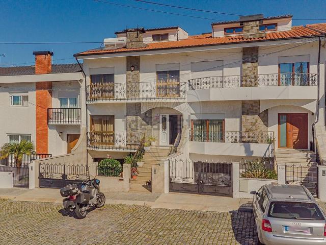 Moradia, Santa Marinha e São Pedro da Afurada