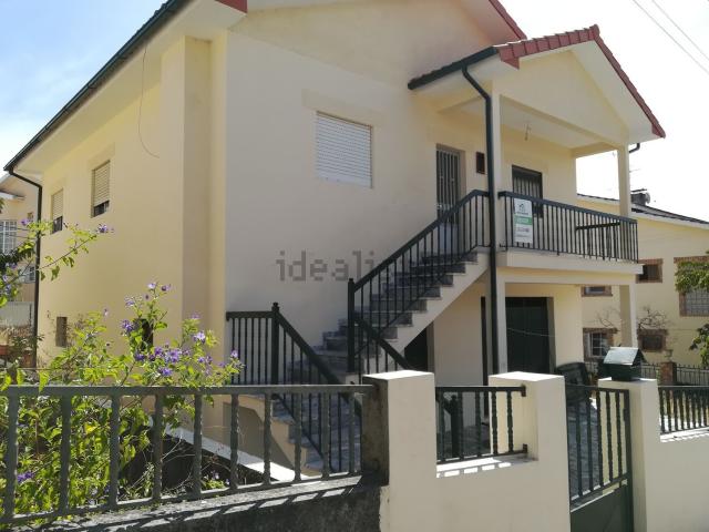 Moradia, Santa Cruz/Trindade e Sanjurge