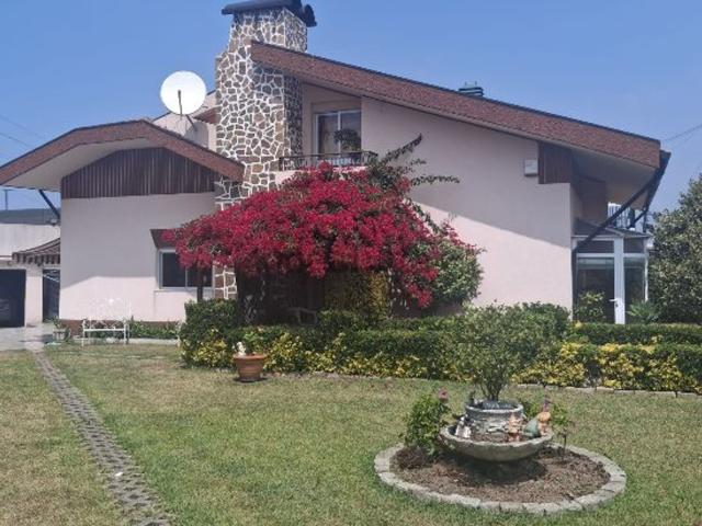 Moradia, Santa Cruz do Bispo