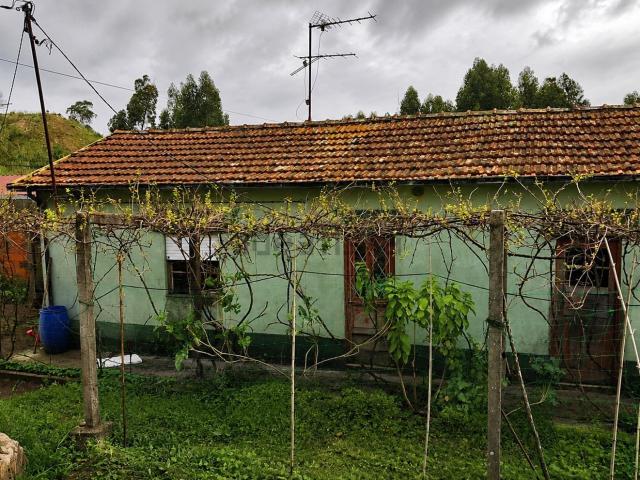 Moradia, Santa Cruz do Bispo