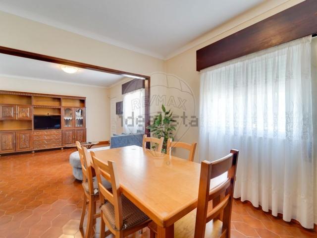 Moradia, Santa Joana