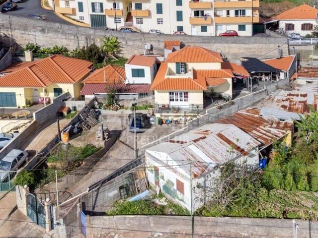 Moradia, Santo António