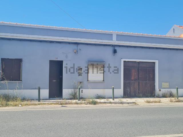 Moradia, Santo António da Charneca