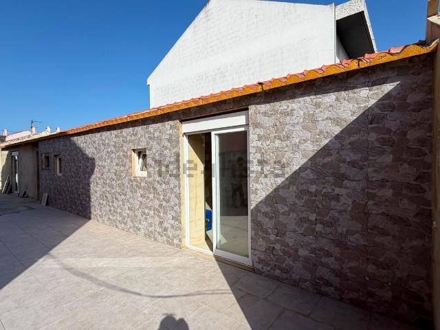 Moradia, Santo António da Charneca