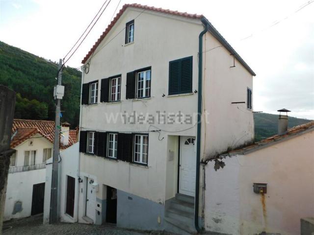 Moradia, Sazes da Beira