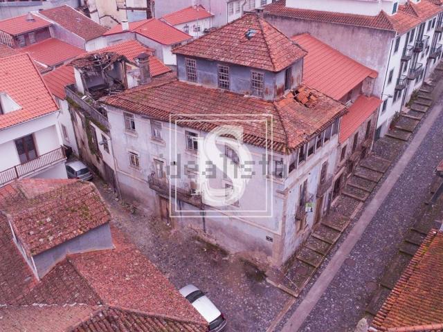 Moradia, Sé Santa Maria Meixedo
