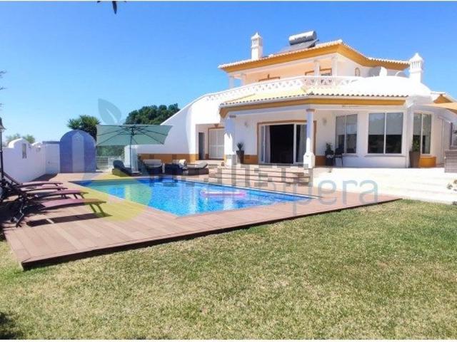 Moradia, Sesmarias, Albufeira e Olhos de Água