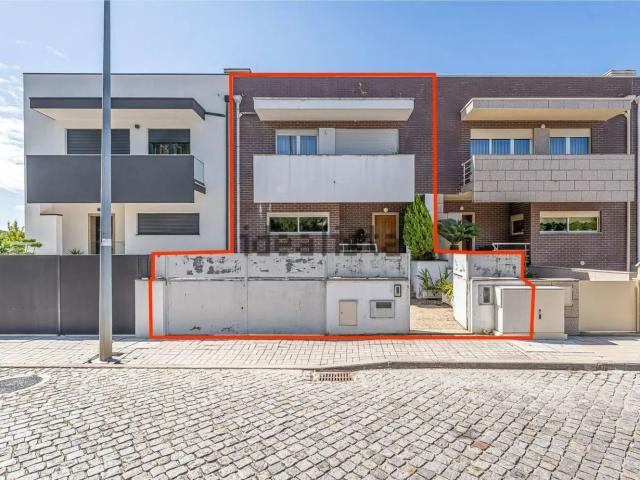 Moradia, Sequeira