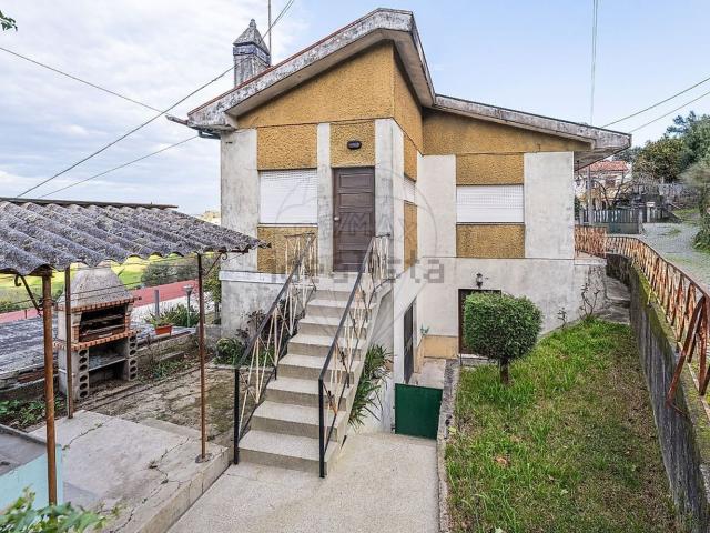 Moradia, Sequeira