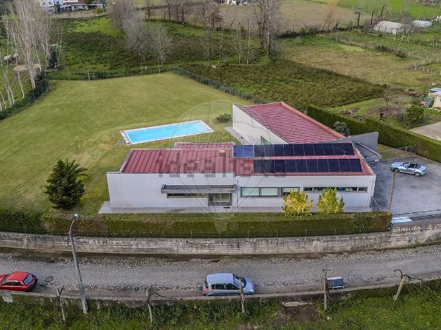 Moradia, Sequeira