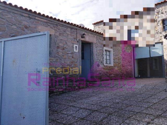 Moradia serrana em Granito Vilar Formoso Guarda