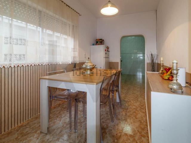 Moradia, Serzedo e Perosinho