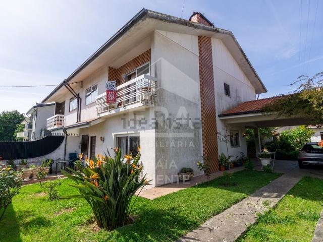 Moradia, Perosinho