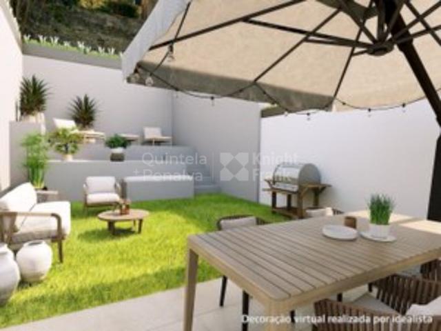 Moradia T4+1 com piscina no Bairro Calçada dos Mestres, Campolide