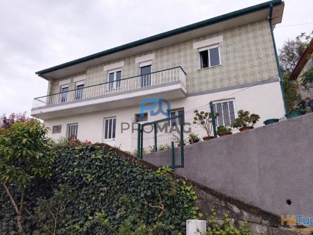 Moradia T4+1 em Anreade Resende | 26084060908