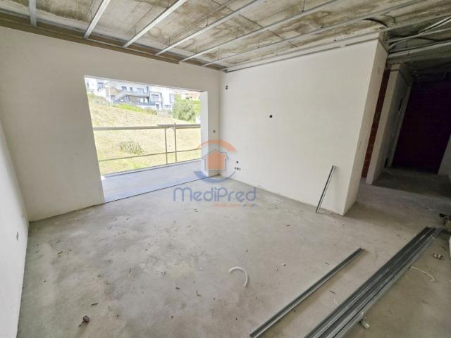 Moradia T4+1 em Construção | Casal de São Sebastião, Odivelas