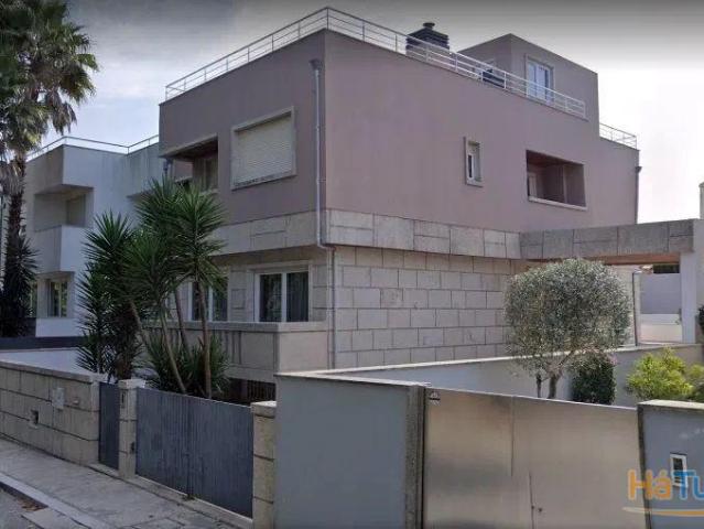 Moradia T4+1 em Matosinhos Urbanização dos Caulinos | 26034063153
