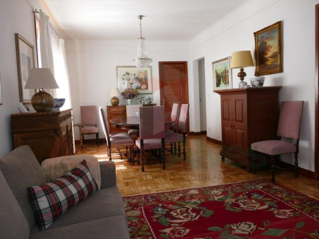 Moradia T4+1 em Paranhos Totalmente renovada