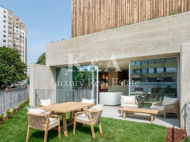 Moradia T4+1 num Novo Condomínio na Boavista 345m² Ramalde