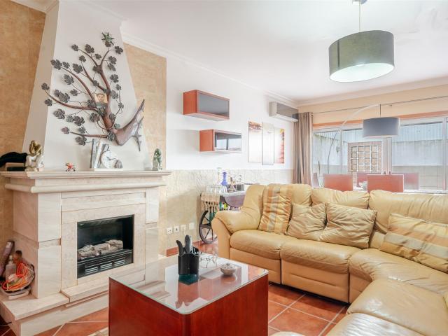 Moradia T4+2 em Vila Real de Santo Antonio 143m² Vila Real De Santo António