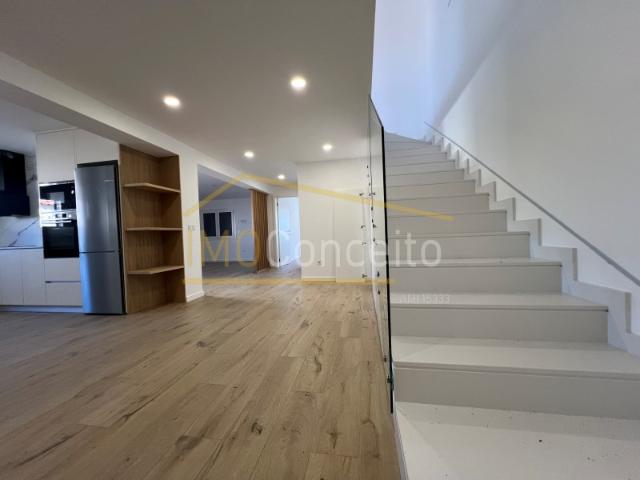 Moradia T4 Moderna || Carvalhos de Figueiredo | |Tomar