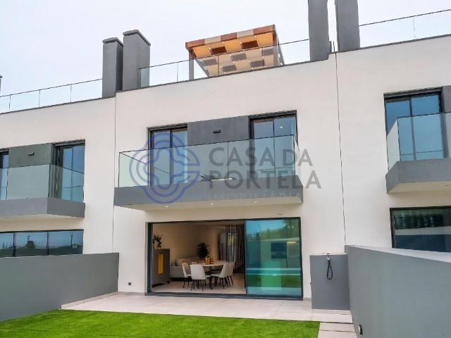 Moradia T4 | Montenegro | Faro 207m² Montenegro