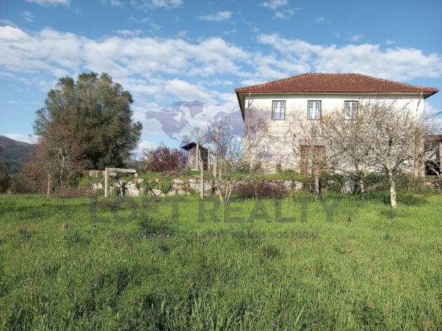 Moradia T4 na Gemieira, Ponte de Lima