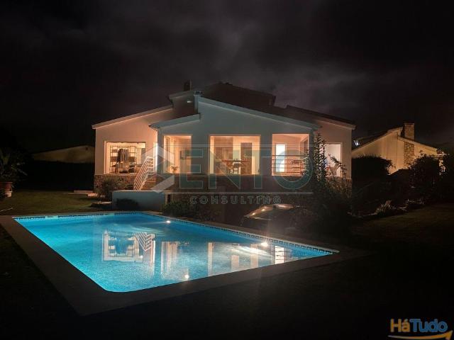 MORADIA T4 NA LAGOA DE ÓBIDOS | 26084095176