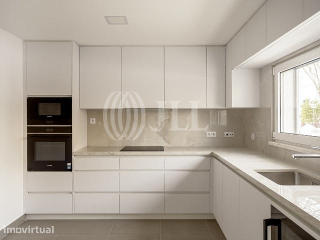Moradia T4, no Ocean Prime Village, São Pedro do Estoril