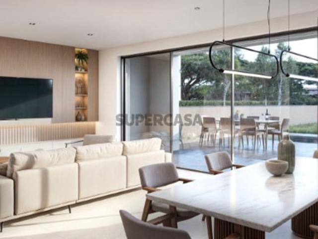 Moradia T4 no Oliveiras Residence, em Vilamoura, no Algarve