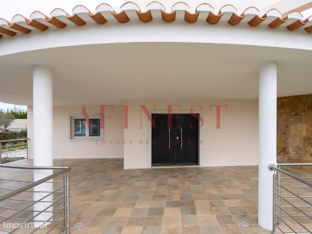 Moradia T4 no Belas Clube de Campo com piscina, Sintra