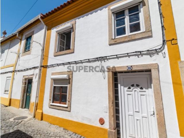 Moradia T4 no Centro do Crato | Oportunidade de Investimento ou Habitação Própria