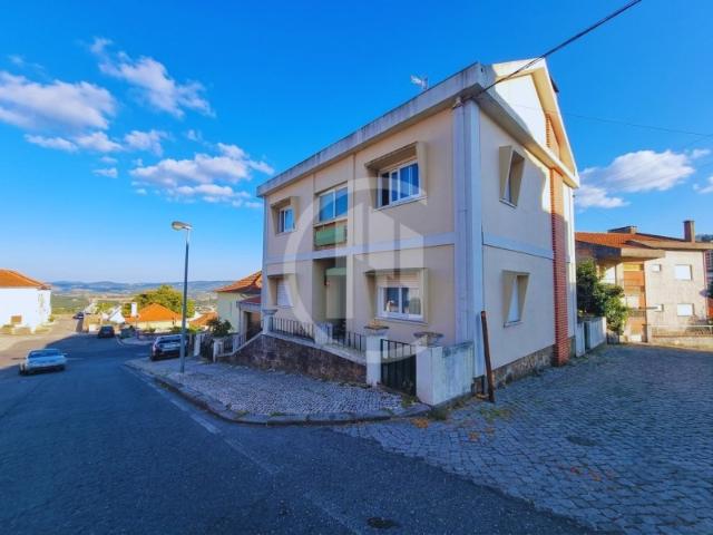 Moradia T4 nos Penedos Altos, Covilhã
