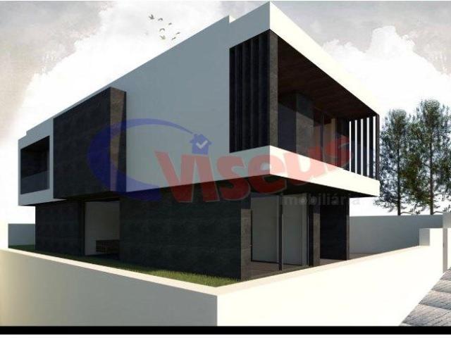 Moradia T4 Nova com Piscina Praia Canidelo