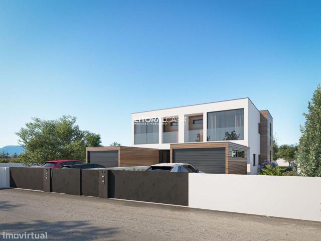Moradia T4 Nova Aradas