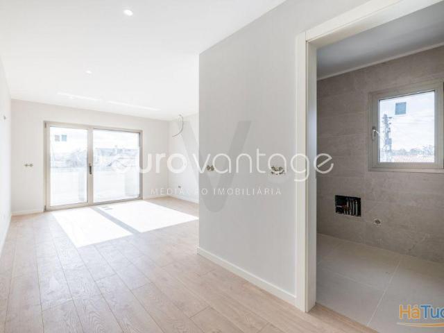 Moradia T4 | Nova | Jardoeira ? Batalha | 26084061806