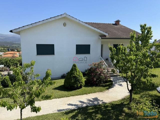 Moradia T4 ? Oliveira de Frades | 26084072527