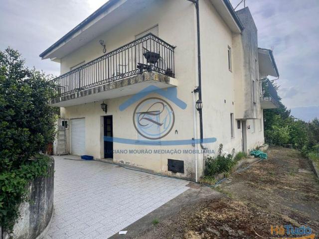 Moradia T4 à cidade Vila Real | 26084084433